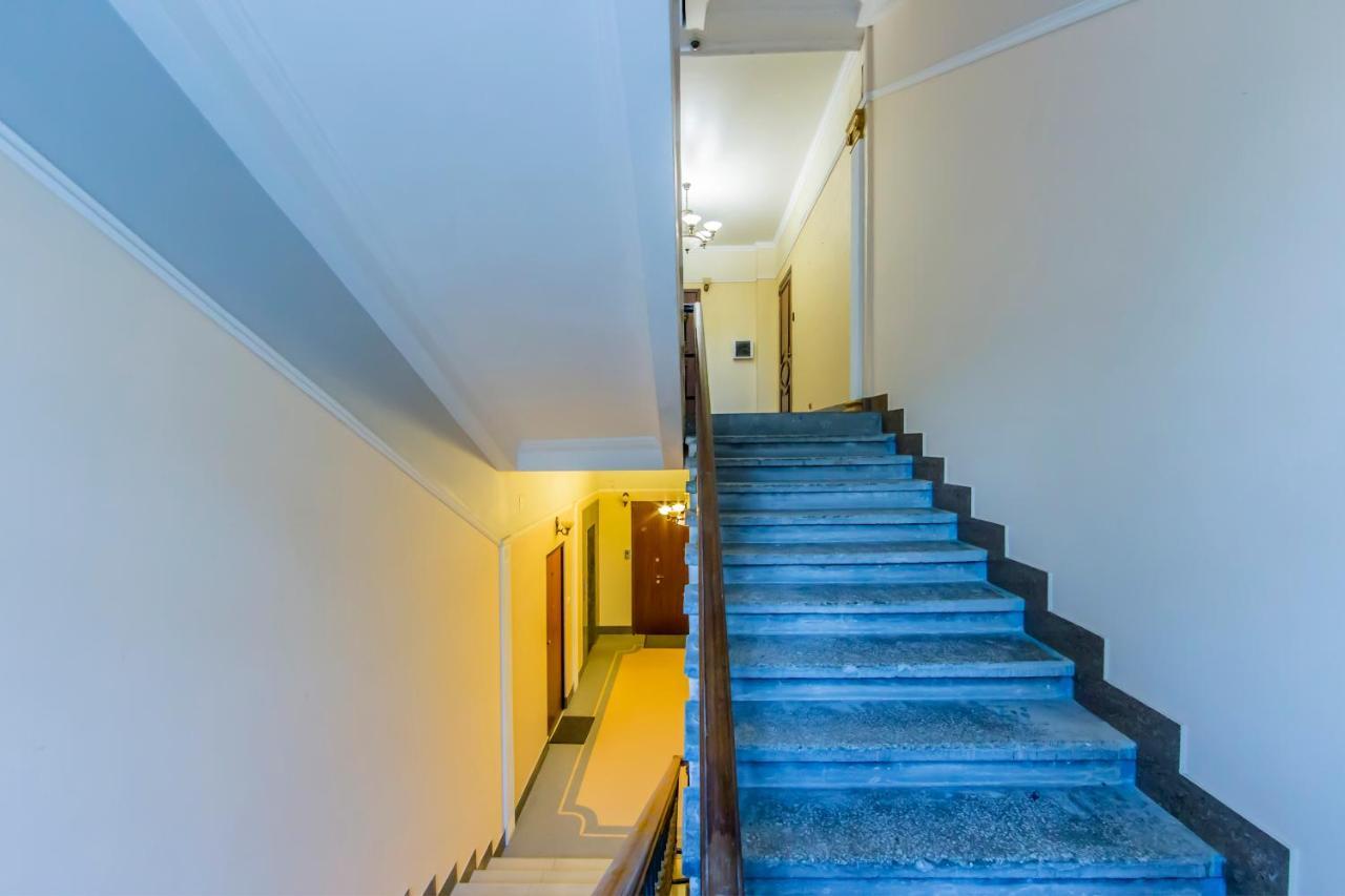 3-Room Apartments On Khreshchatyk. Building With Star Киев Екстериор снимка